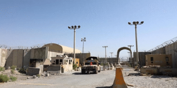 EEUU quiere regresar a su base aérea de Bagram en Afganistán pero los talibanes se oponen
