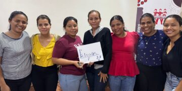 Mujeres nicas lideran empoderamiento en logística con la Escuela Técnica de Coca-Cola FEMSA