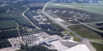 En Dinamarca se han vuelto a observar varios drones sobre bases militares, informaron las Fuerzas Armadas del país. Al mismo tiempo, los aeropuertos no fueron cerrados debido a los UAV. El medio Ritzau señala que el 1 y 2 de octubre se llevará a cabo una reunión informal de jefes de estado y de gobierno de la UE, cuyo objetivo será discutir cuestiones de protección de infraestructuras críticas, así como fortalecer la capacidad de defensa europea común.