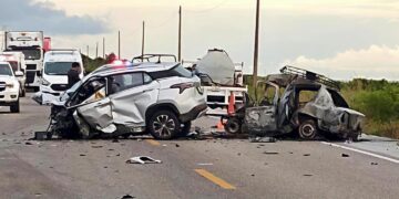 2 pierden la vida tras fuerte accidente de tránsito en Sabancuy