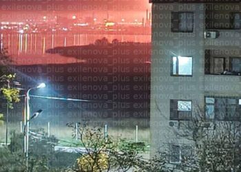 🇺🇦🇷🇺 En la región de Stávropol, Rusia, los drones ucranianos atacaron Stavrolen (Budennovsk). La empresa es un importante productor de productos químicos, en particular polietileno, polipropileno, benceno y otros productos petroquímicos.