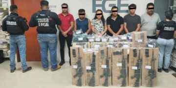 Exautodefensas de Michoacán entran a Playa del Carmen para tomar control de venta de droga
