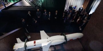 Muestran a los aliados misiles y drones de fabricación ucraniana