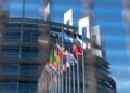 El Parlamento Europeo aprobó resolución que insta a países de la UE derribar aviones rusos en su espacio aéreo