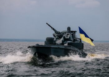 Ucrania mostró nueva generación de drones marinos Sea Baby