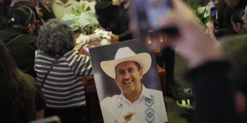 Asesino de Carlos Manzo podría ser un menor de edad informa Fiscalía de Michoacán