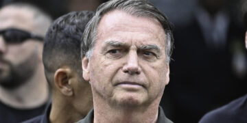 Bolsonaro admite que aplicó un soldador a su pulsera electrónica (VIDEO)