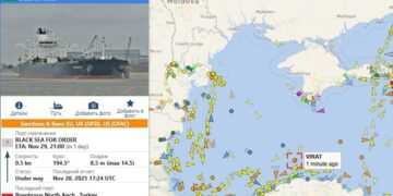 2 petroleros de la flota sombra rusa explotaron simultáneamente en el Mar Negro