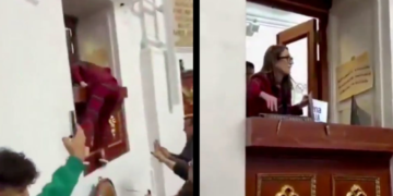 Una diputada que salta a balcón durante trifulca en Congreso de CDMX ha denunciado persecución