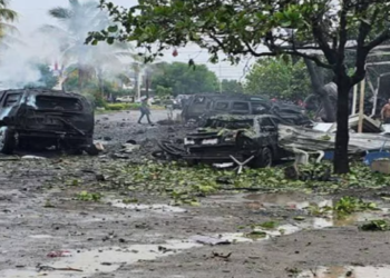 2 muertos tras explosión de un coche bomba en Coahuayana, Michoacán