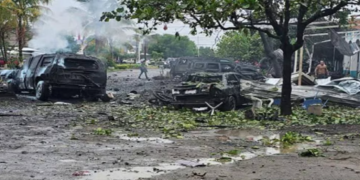 2 muertos tras explosión de un coche bomba en Coahuayana, Michoacán