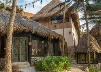 Un grupo armado irrumpe en hotel de Roberto Palazuelos en Tulum