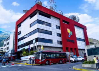 Bolivia decide sacar del aire a Telesur: Da duro golpe a la propaganda del eje Caracas – La Habana