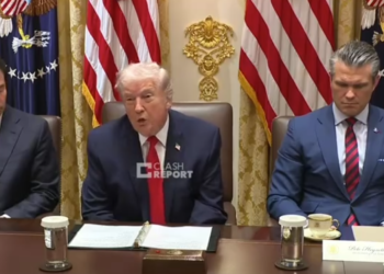 Trump firma decreto que busca imponer aranceles a países que suministran petróleo a Cuba: ¿México en la mira?