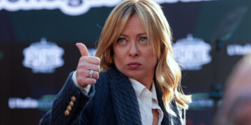 Italia considera “legítimas” y “defensivas” las acciones de EE.UU. contra la dictadura de Venezuela