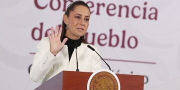 El gobierno de México califica de “intervención militar” operativo de Estados Unidos contra Maduro