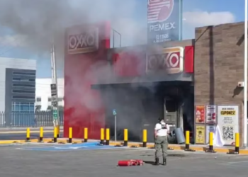 Reportan quema de negocios y bloqueo de carreteras en Guanajuato