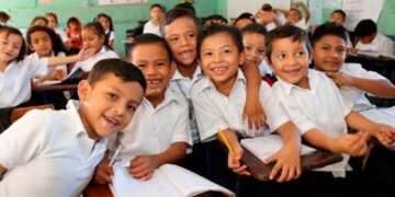 PriceSmart impulsa la educación en la región: más de US$2.6 millones recaudados y casi 144.000 estudiantes beneficiados con la campaña Juntos por la educación