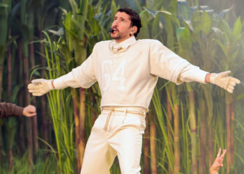 Republicanos piden multar y “encerrar” a Bad Bunny por su ‘show’ en el Super Bowl