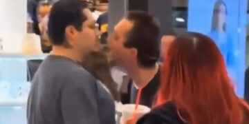 “Vamos, mexicano, pelea”: Se mete con un latino en un centro comercial de EE.UU. y esto le pasa