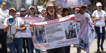 Familiares de desaparecidos protestan en Ciudad de México, el 3 de agosto del 2025.