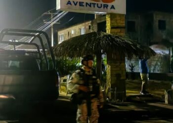 4 personas de una misma familia asesinadas a balazos en un restaurante de Barra Vieja, Acapulco