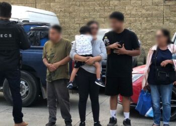 Familia entera cae en secuestro virtual en Oaxaca: los encierran en un hotel y piden 300 mil pesos