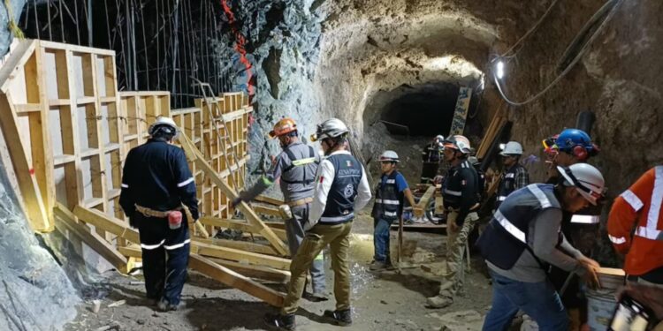 Hallan sin vida al cuarto minero atrapado en la mina Santa Fe de Sinaloa tras 33 días de búsqueda