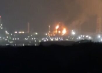 PEMEX: Explosión en torre de enfriamiento de la refinería de Salina Cruz deja 6 lesionados