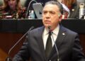 Senador Enrique Inzunza se mantiene en su cargo y refutará acusaciones de narcotráfico desde el Senado