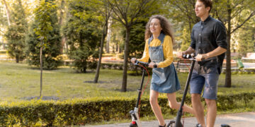 Scooters y patines eléctricos deberán tener placa y licencia a partir del 1 de julio en CDMX