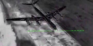 Golpe estratégico en el aeródromo de Taganrog: drones ucranianos destruyen aviones de largo alcance y un sistema Iskander