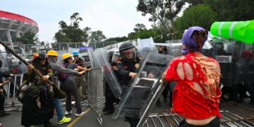 Organizaciones denuncian detenciones arbitrarias en CDMX y abusos de la policía durante protestas por el Mundial 2026