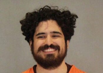Detienen a mexicano como presunto líder de complot para atacar evento de UFC en la Casa Blanca durante cumpleaños de Trump