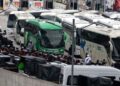 Retienen a padres y normalistas de Ayotzinapa en caseta de Tlalpan “por seguridad nacional”