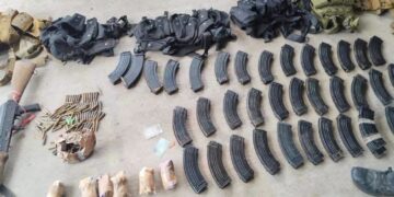 Aseguran arma AK-47, granadas y equipo táctico en operativo interinstitucional en Jiquipilas, Chiapas