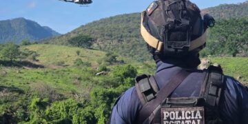Ha sido desplegado en México un operativo por tierra y aire tras actos de violencia con drones y explosivos