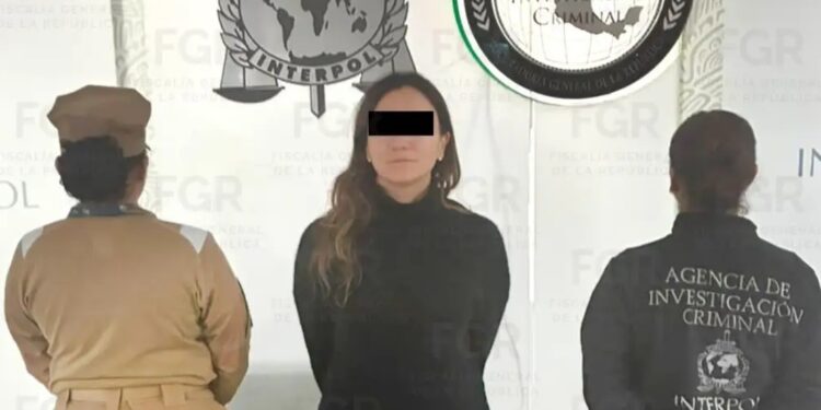 Detienen a Gilda Susana Lozoya Austin, hermana de Emilio Lozoya, por presunto lavado de dinero en caso Agronitrogenados