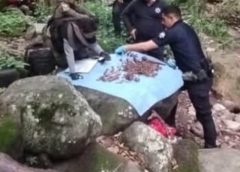 Avanza búsqueda en fosa clandestina de Tacámbaro; recuperan decenas de fragmentos óseos