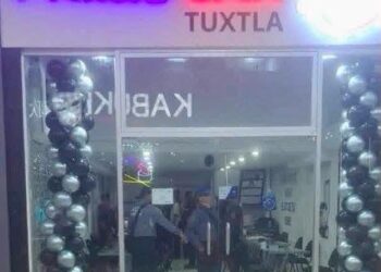 Cae presunta red de fraude en Plaza Galerías: 10 detenidos en operativo de la Fiscalía en Tuxtla Gutiérrez