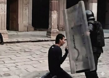 Piden 12 años de prisión para Raúl Meza, activista que protestó por el asesinato de Carlos Manzo