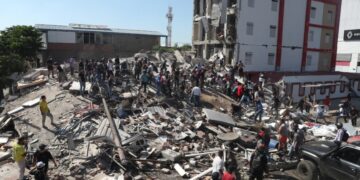 SRE: Hasta el momento no hay conocimiento de mexicanos afectados por el sismo de 7.4 en Colombia
