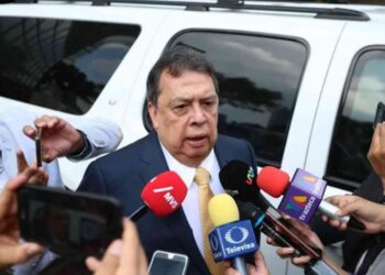 Detienen a Ángel Aguirre Rivero, exgobernador de Guerrero, por presunto ocultamiento de evidencias en el caso Ayotzinapa