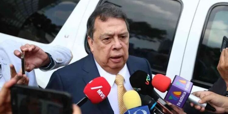 Detienen a Ángel Aguirre Rivero, exgobernador de Guerrero, por presunto ocultamiento de evidencias en el caso Ayotzinapa