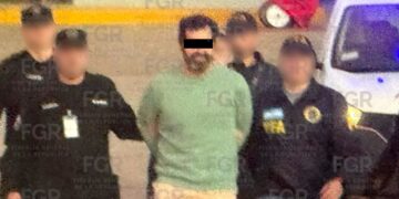 Vinculan a proceso a contralmirante Fernando Farías Laguna por “huachicol fiscal”; continuará en El Altiplano