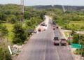 Roban retroexcavadora y pipa de obra de rehabilitación en la carretera Escárcega–Champotón