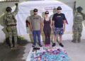 Marina detiene a tres personas y asegura armas, drogas y vehículos en Mazatlán