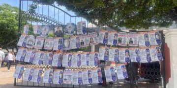 Buscadoras ubicaron buzones y tendederos en las iglesias católicas ante incremento de desapariciones en Chiapas