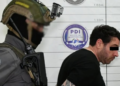 Primeras imágenes tras captura del presunto asesino del tecladista de Camilo Séptimo, su esposa embarazada e hija