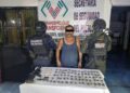 Detienen a presunto integrante del Cártel de Sinaloa con fusil de asalto y drogas en el tramo Yajalón-Chilón